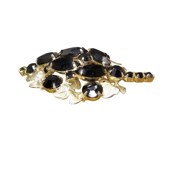 Juliana Style Jet Black Crystal Brooch, Grapes Cluster with Silver Tone Leaves - Picture 3 of 4